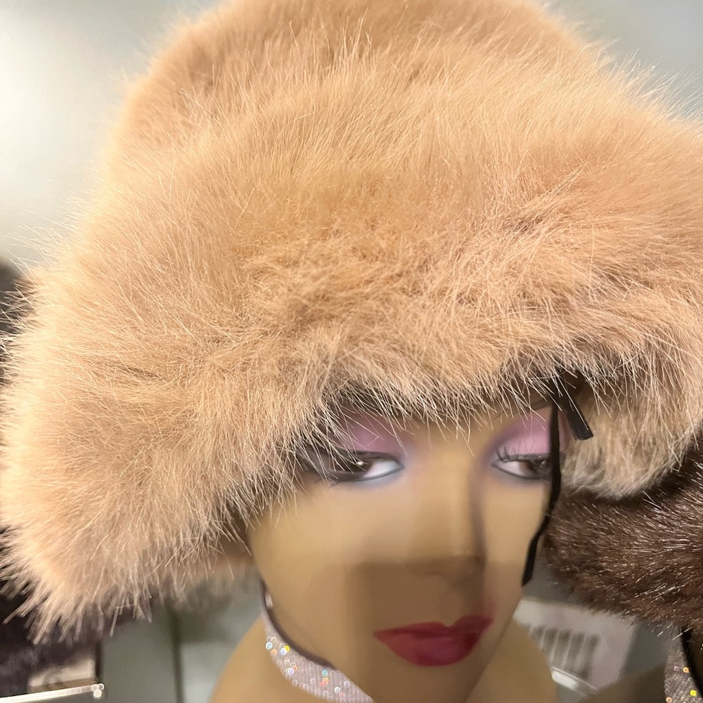 Elegant Tan Fur Hat